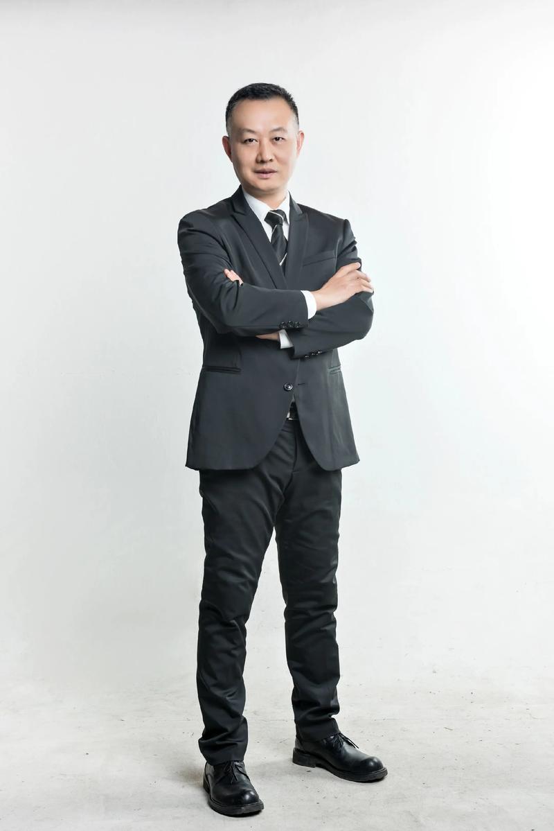 谢家登 执行创意总监